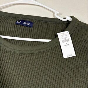 Gap, Green, Thermal,‎ Long Sleeve, Medium, Petite, NWT, Women's